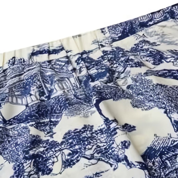NEW| Women’s Chic Plus Size Vintage Printed Blue and White Scenic Midi Skirt - Picture 5 of 5